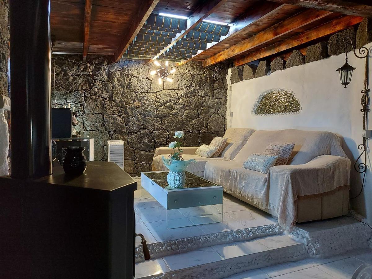 Conil Aloelux Villa ! - Private Villa With Jacuzzi, Cinema ,Massage ,Wonderful View, Art Desing Villa מראה חיצוני תמונה