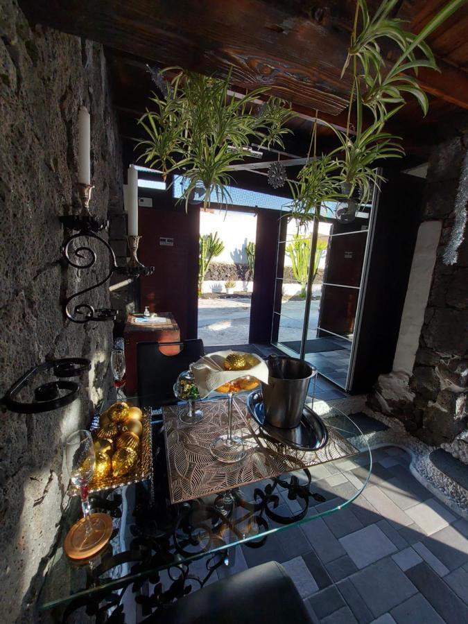 Conil Aloelux Villa ! - Private Villa With Jacuzzi, Cinema ,Massage ,Wonderful View, Art Desing Villa מראה חיצוני תמונה